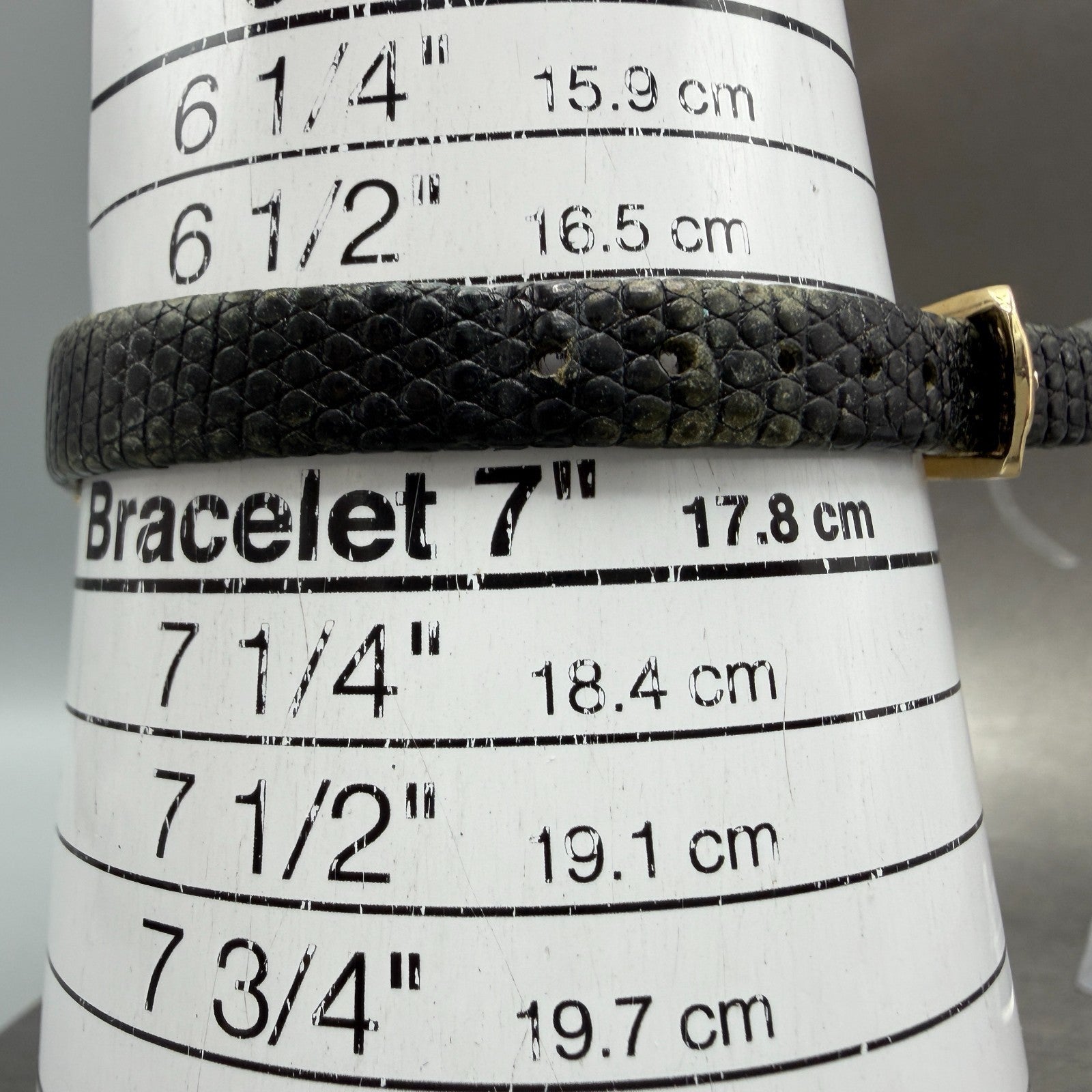 Seiko Watch Women 21mm Black Dial Gold Tone Round 1n01-0e20 New Battery Vintage10