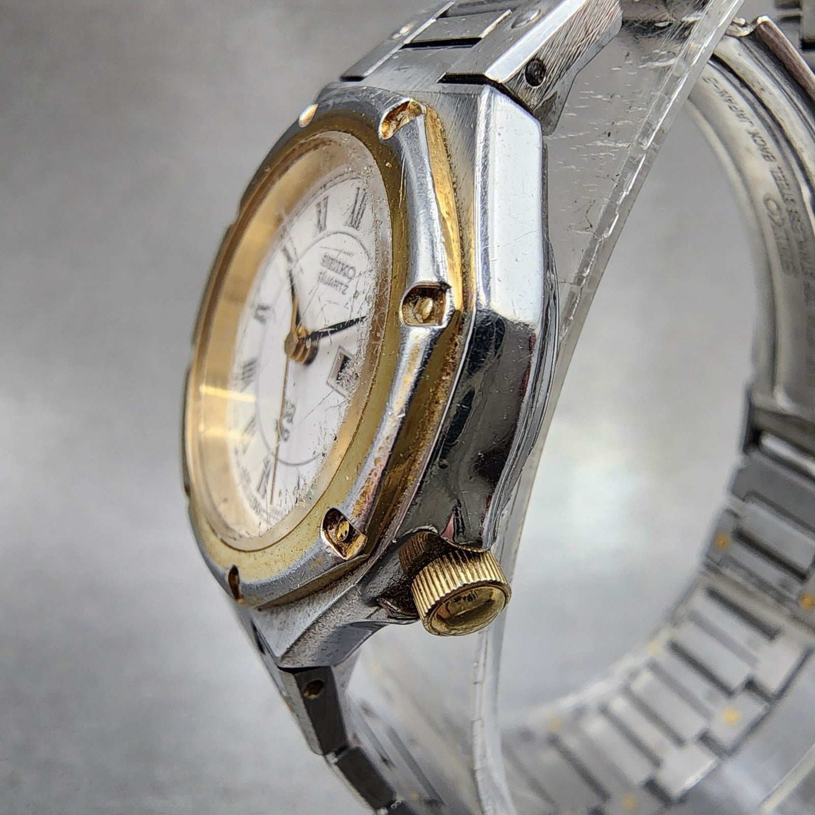 Seiko SQ 100 Watch Women 25mm White Dial Two Tone Daydate 2a230110 New Battery2