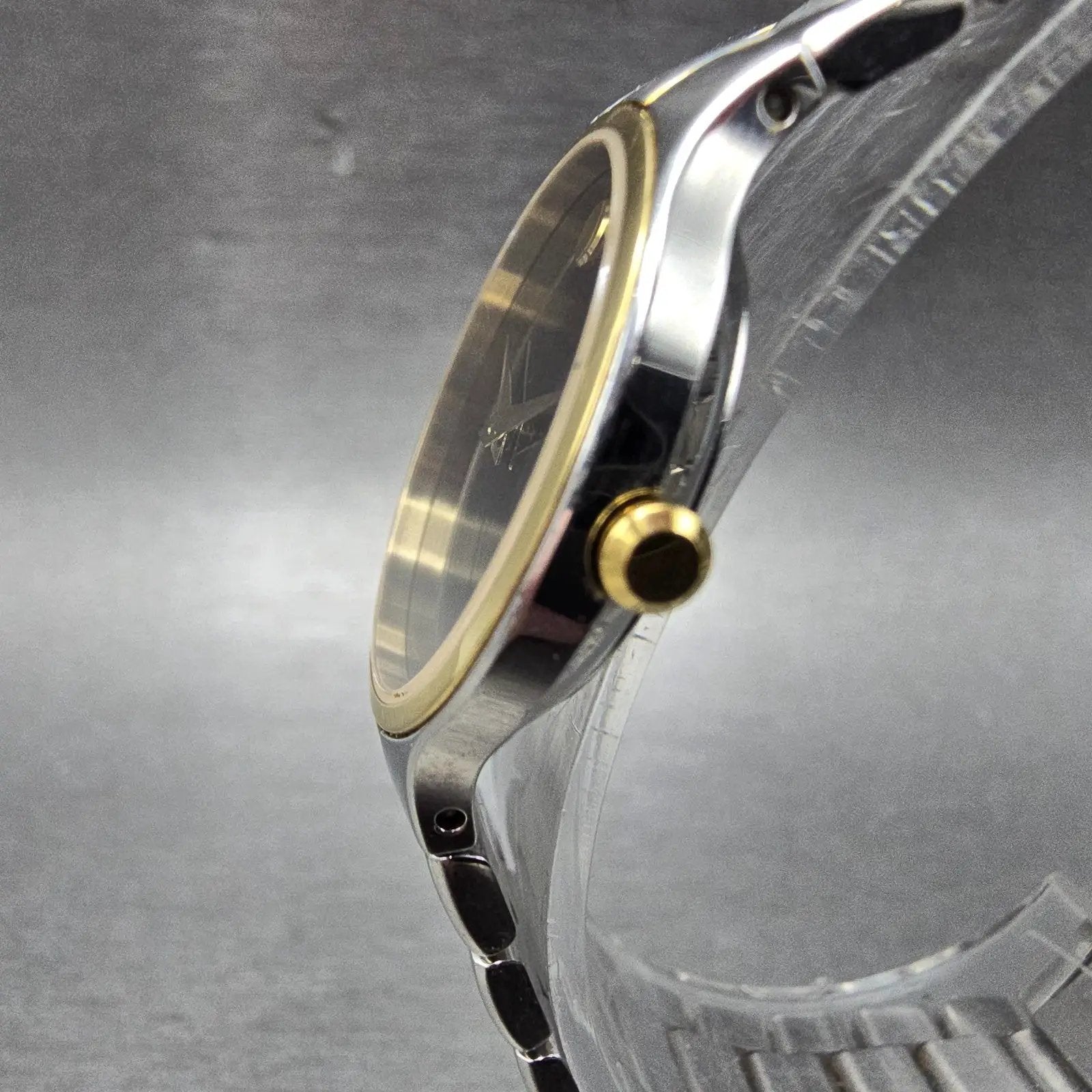 Movado Museum Watch Women 26mm Black Dial Two Tone 20.3.20.1095 New Battery2