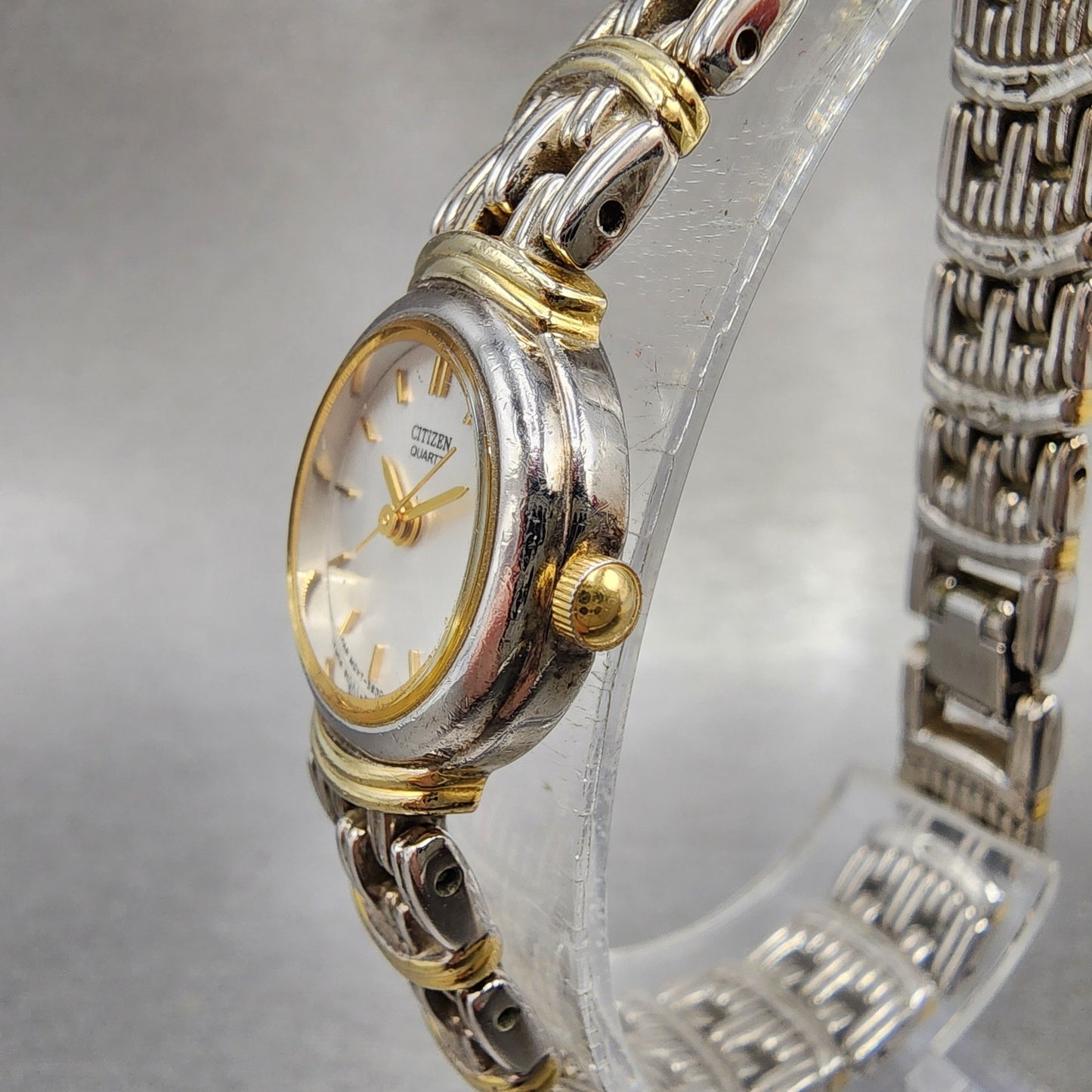 Citizen Watch Women 19mm Silver Dial Two Tone Round 5930S72242 New Battery2