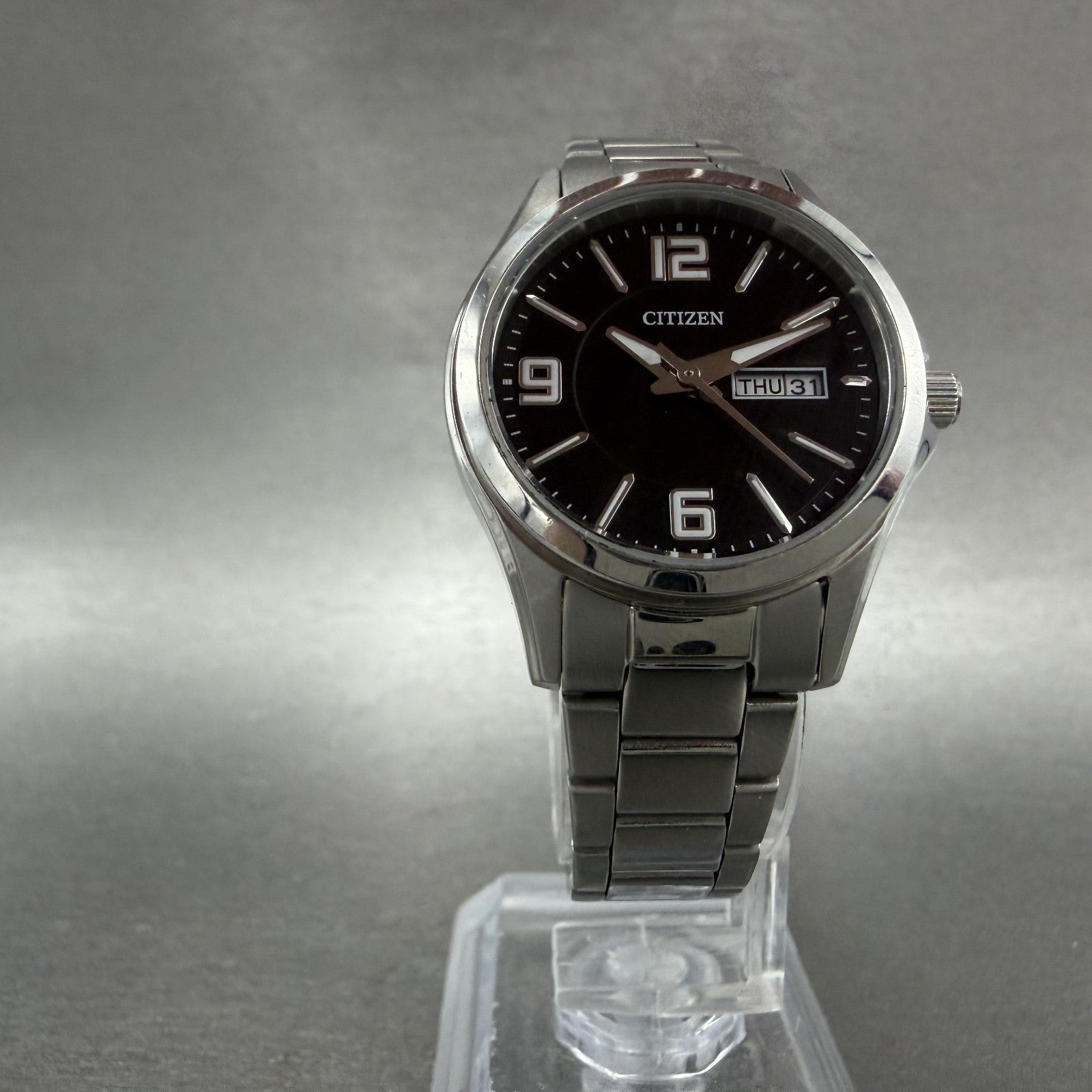 Citizen Watch Women 28mm Black Dial Silver Tone Daydate 1002S097797 New Battery5