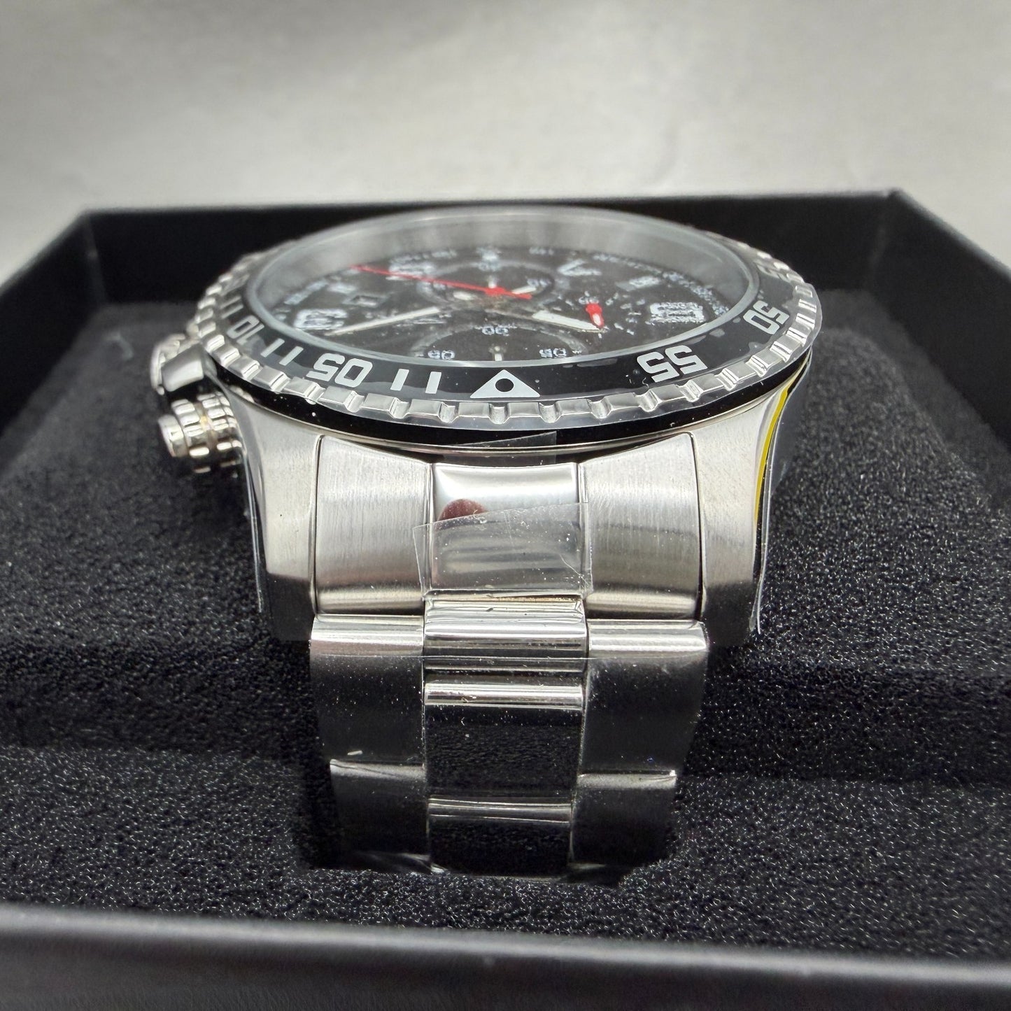 Invicta Specialty Chronograph Watch Men 45mm Black Dial Silver Tone Date 148754