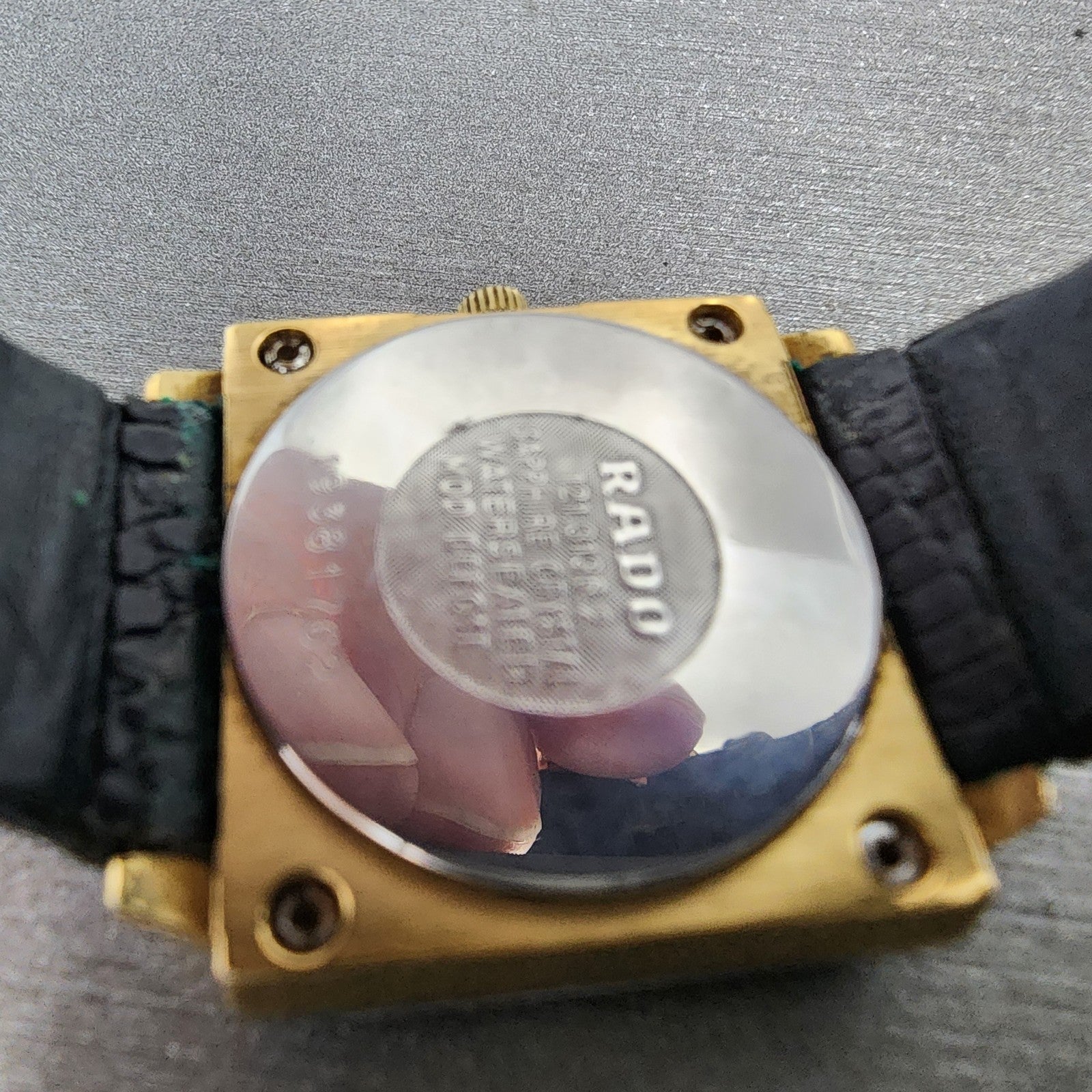 Rado Florence Tank Watch Women 24mm Black Dial Gold Tone Rectangle New Battery8