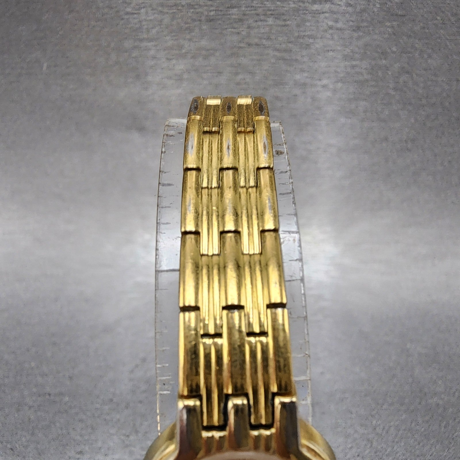 Seiko Watch Women 20mm Champagne Dial Gold Tone Round 4n000191 New Battery4