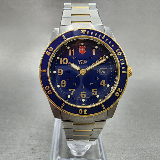 Victorinox Swiss Army Lancer Dive Watch Women 32mm Blue Dial Two Tone Date Works0