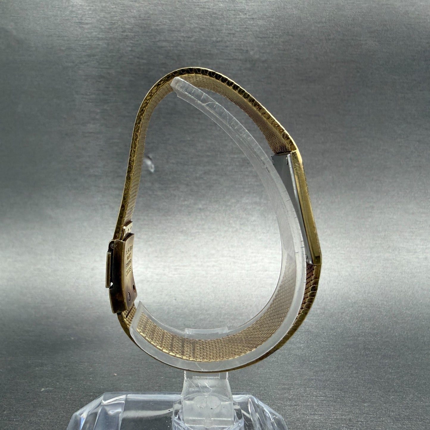 Seiko Lassale Tank Watch Women 17mm Champagne Dial Gold Tone 6730-5019 PARTS9