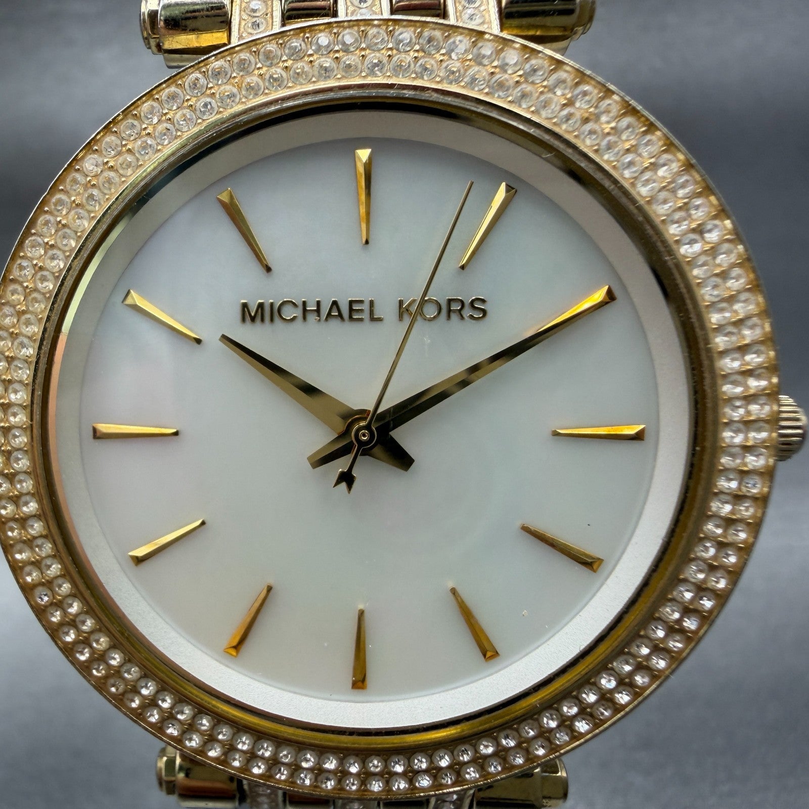 Michael Kors Darci Watch Women 39mm MOP Dial Gold Tone Round MK3219 New Battery1