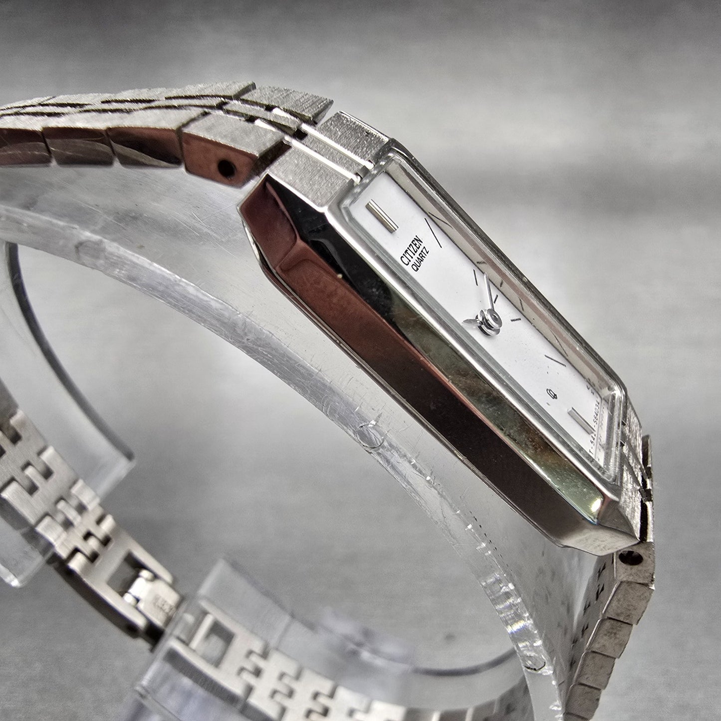Citizen CQ Watch Women 13mm White Dial Silver Tone Rectangle 5421-S22393 New Bat3