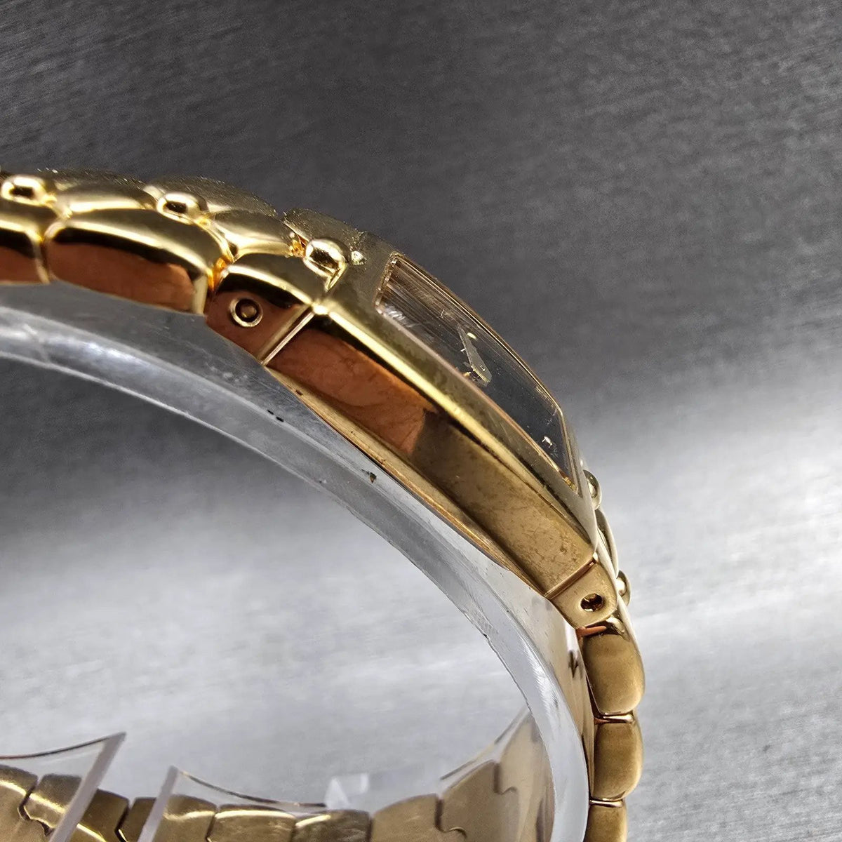 Bulova Tank Watch Women 16mm Black Dial Gold Tone Rectangle 97S55 New Battery3