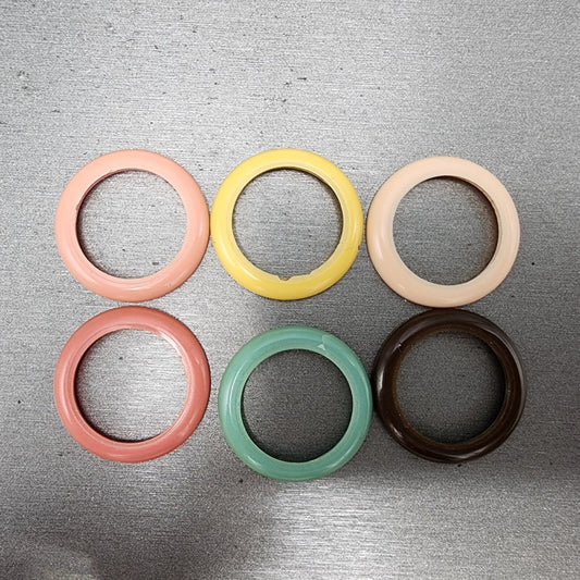 Gucci 1100L Watch Bezel Set Of 6 Yellow Pink Green Brown Plastic 11/12L Vintage0