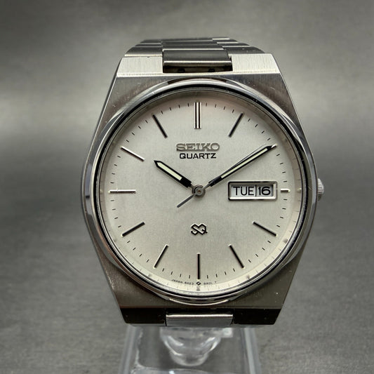Seiko SQ Watch Men 36mm Silver Dial Silver Tome Daydate 5H23-8A50 New Battery0