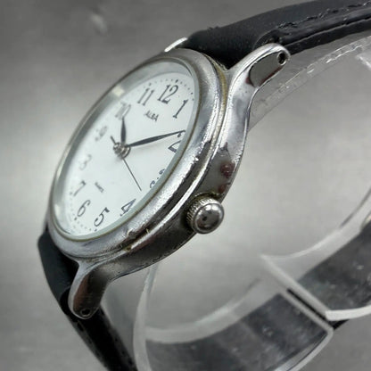 Seiko ALBA Watch Women 27mm White Dial Silver Tone Round V501-6K00 New Battery F2