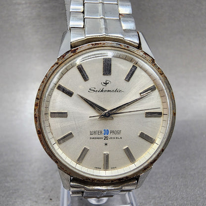 Seiko Seikomatic Watch Men 36mm Silver Dial Silver Tone J13044 Runs READ!!!