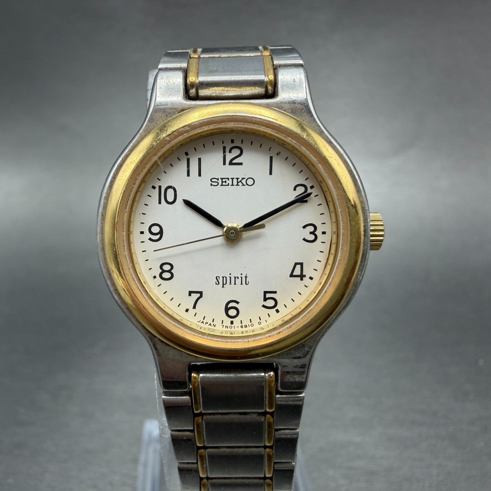 Seiko Spirit Watch Women 25mm Silver Dial Two Tone Round 7N01-6A80 New Battery 40