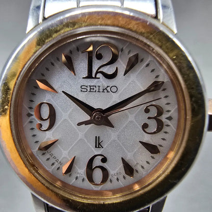 Seiko Lukia Solar Watch Women 22mm White Dial Two Tone Round V111-0BJ0 Runs JP1