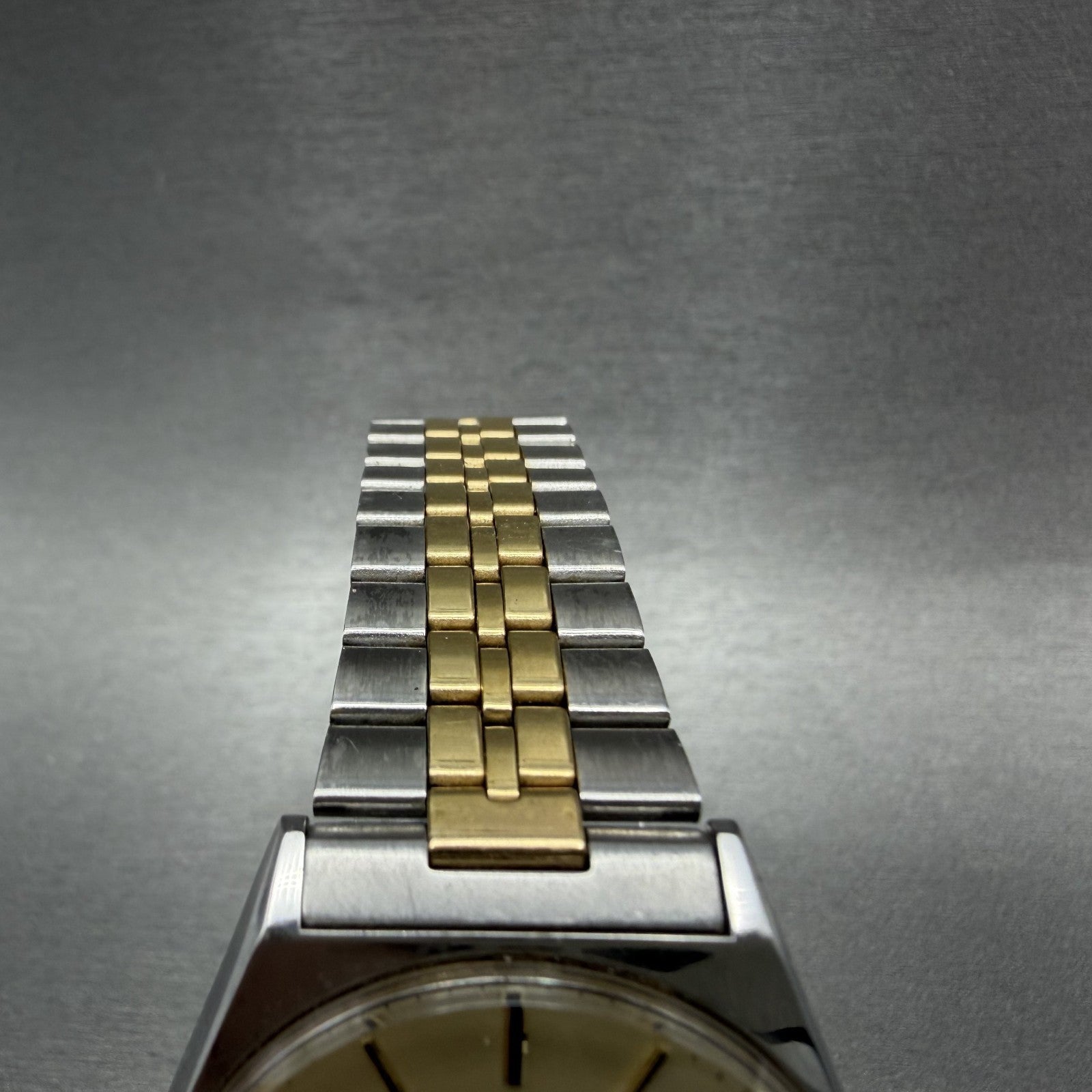 Seiko Pulsar Watch Men 34mm Champagne Dial Two Tone Daydate Y148800H NewBattery4