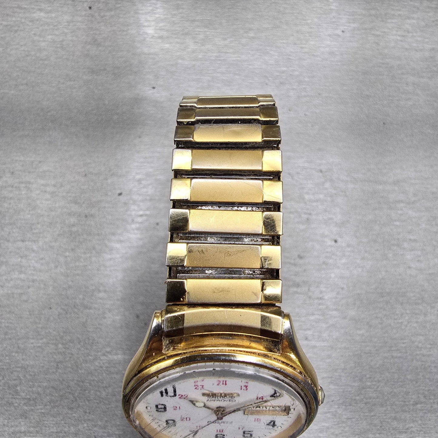 Seiko Railroad Approved Watch Men 35mm White Dial Daydate 7N43-8A39 New Battery4