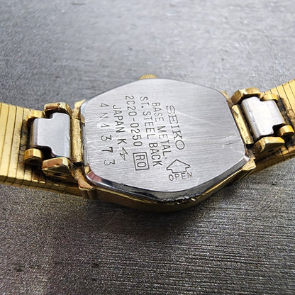 VTG Seiko Watch Women 17mm Champangne Dial Gold Tone Round 2C20-0250 New Battery