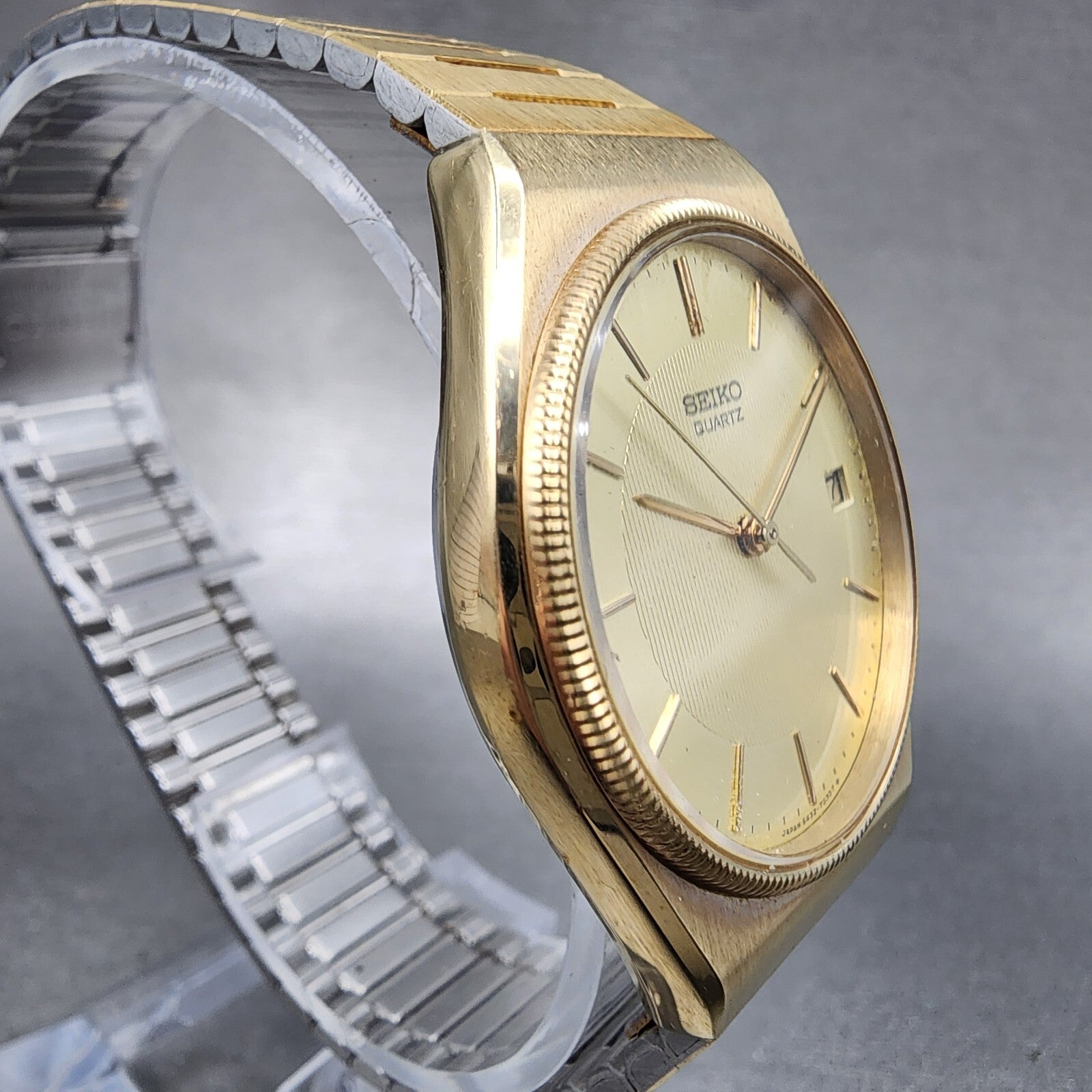 VTG Seiko Watch Men 32mm Gold Dial Gold Tone Date Round 64327019 PARTS4
