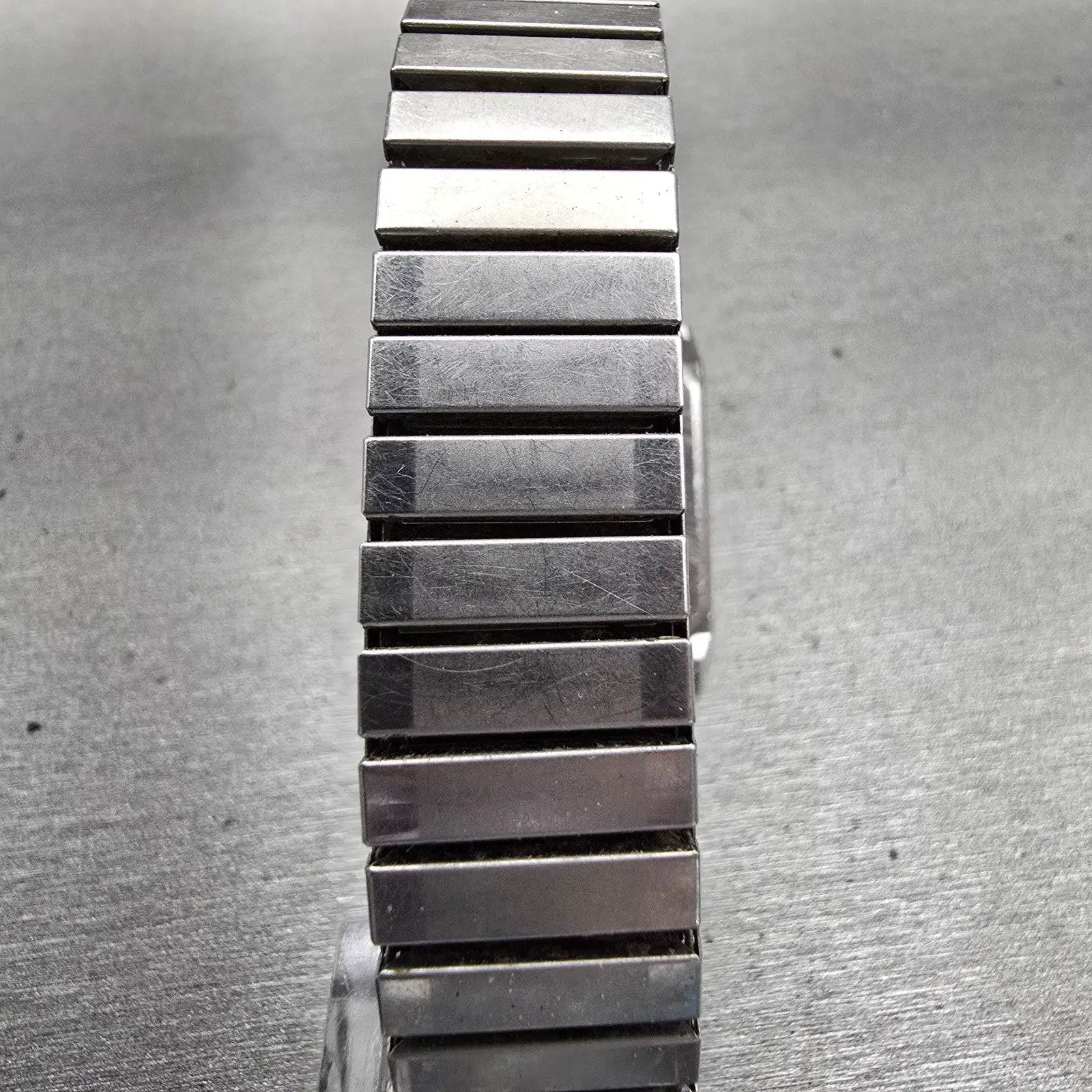 Seiko Watch Men 27mm Silver Dial Two Tone Rectangle 8620-5049 New Battery VTG7