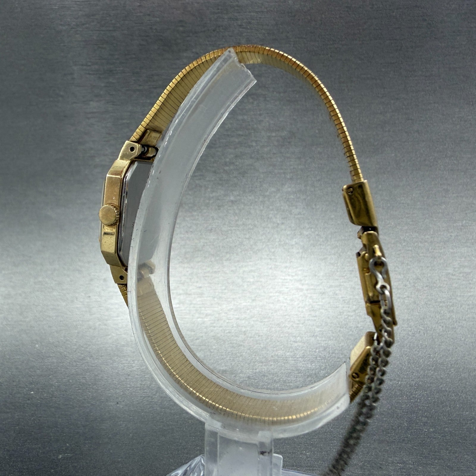 Seiko Watch Women 17mm Cream Dial Gold Tone Octagon VTG 4N00-5139 New Battery6