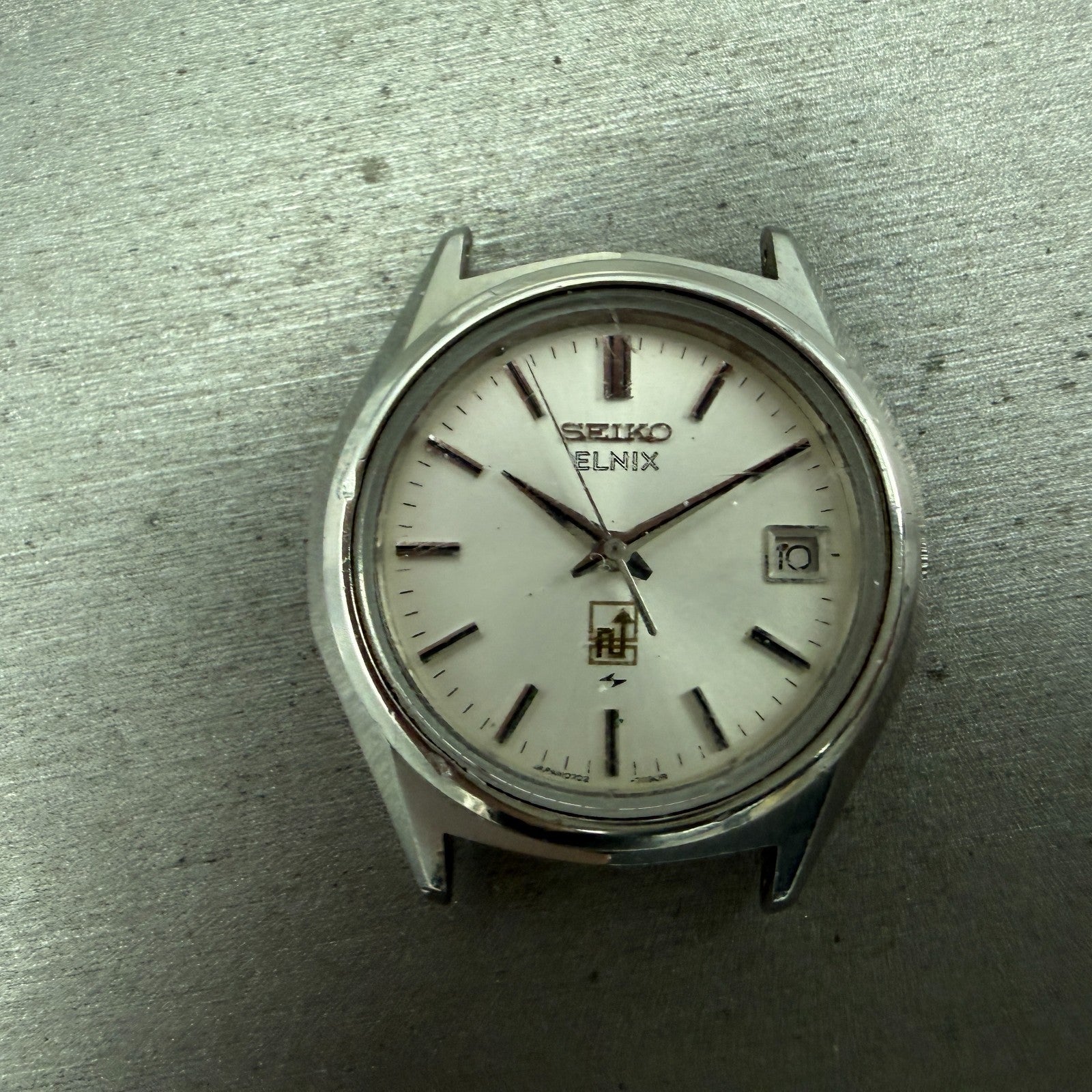 Seiko Elinx Watch Men 37mm Silver Dial Silver Tone Date Round 0702-7070 PARTS0