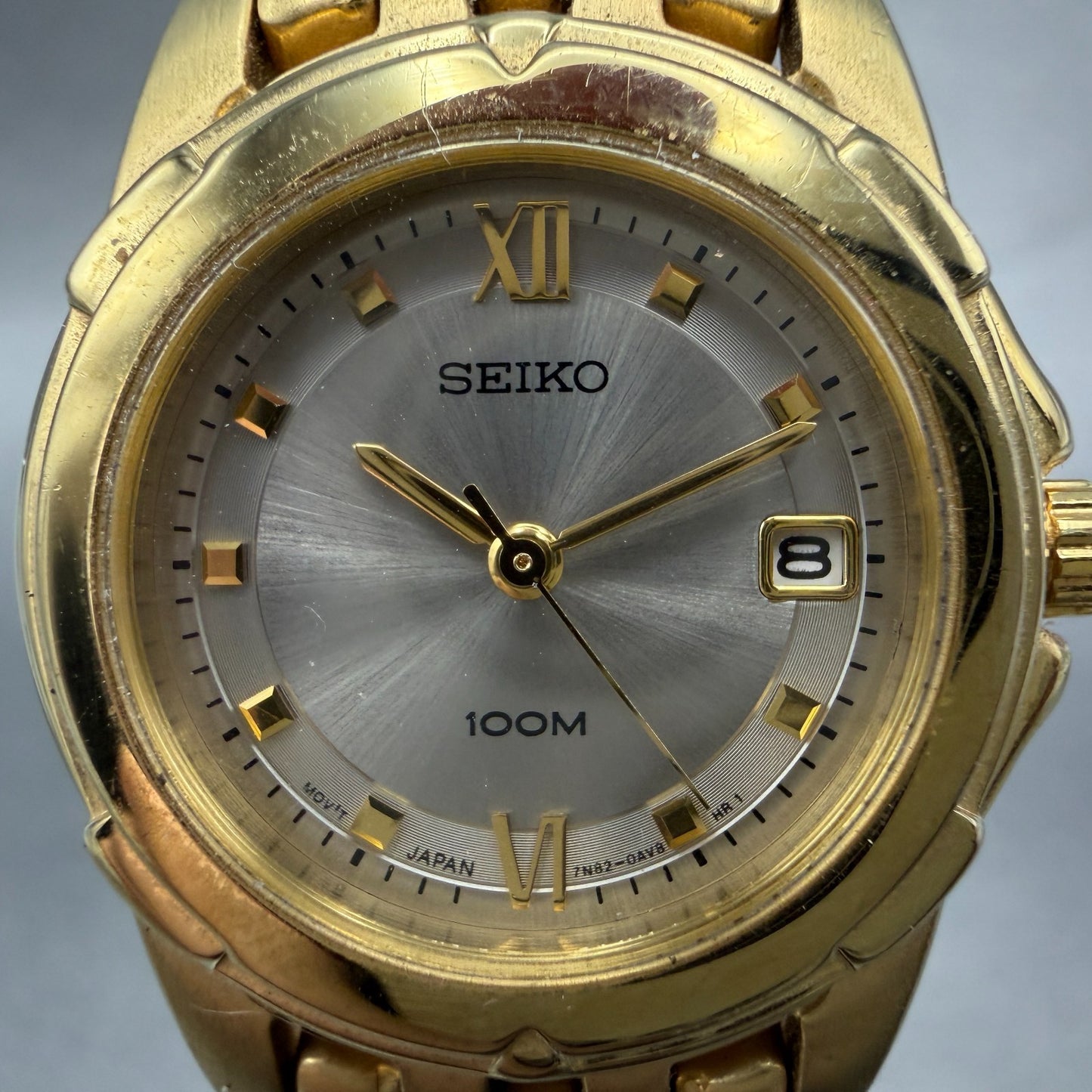Seiko Watch Women 26mm Silver Dial Gold Tone Date Round 7N82-0AM0 New Battery1