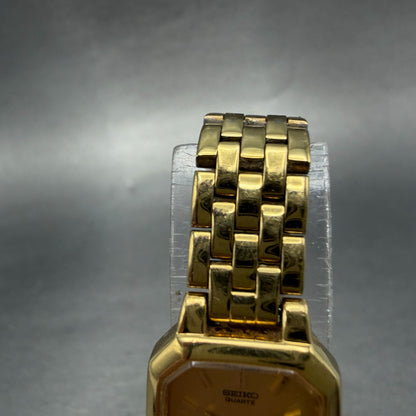 Seiko Watch Women 17mm Champagne Dial Gold Tone Octagon V400-5608 New Battery 814