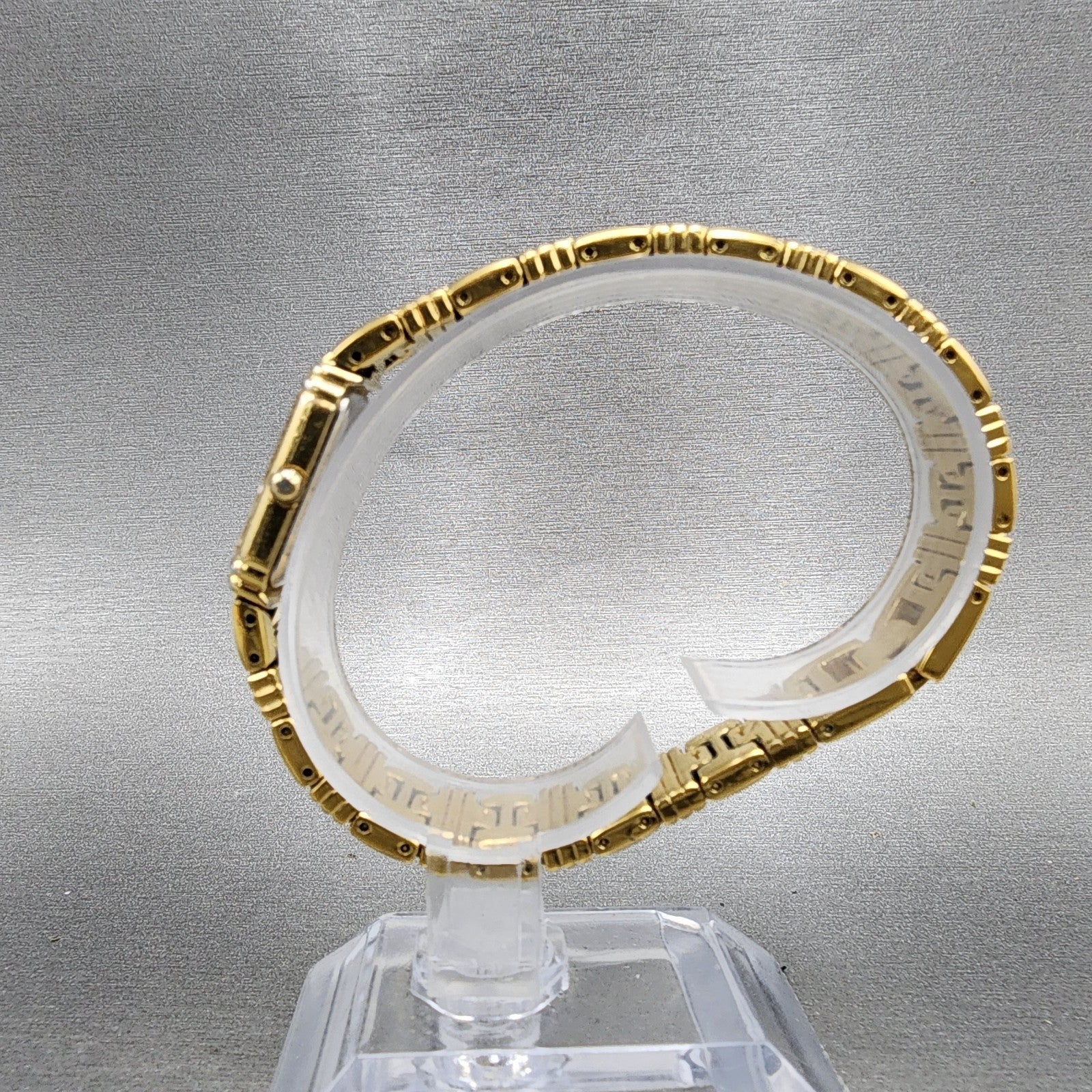 Seiko Tank Watch Women 14mm Gold Dial Gold Tone Rectangle 1E206940 New Battery6