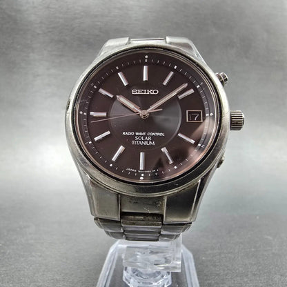 Seiko Solar Atomic Watch Men 38mm Black Dial Titanium Atomic Date 7B22 PARTS!!!!6