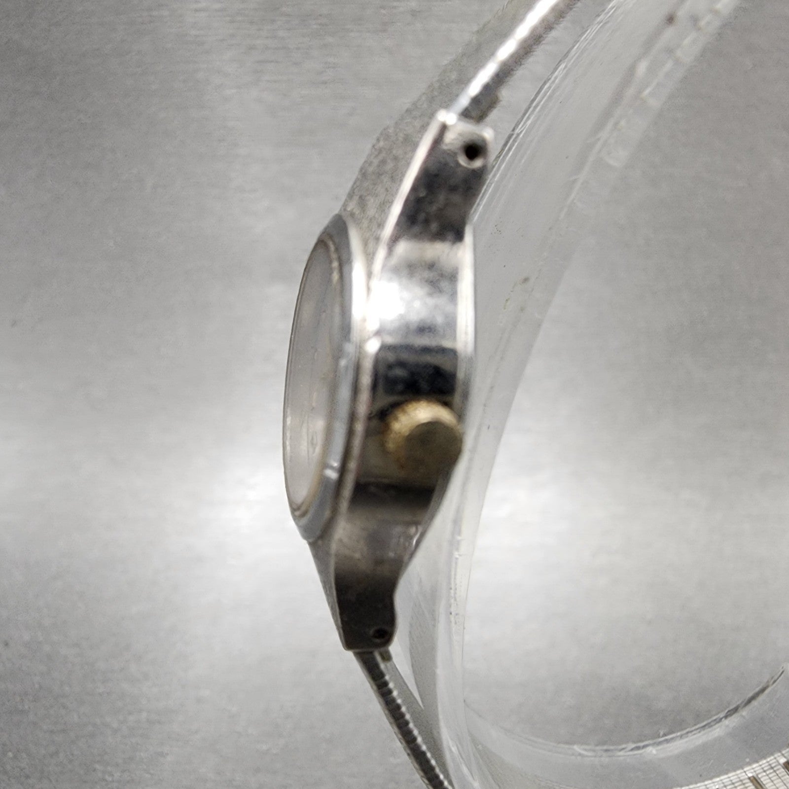 Seiko Watch Women 20mm Silver Dial Silver Tone Round 8Y210010  New Battery3
