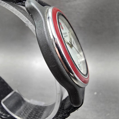 Victorinox Swiss Army Watch Men 39mm White Dial Black Red Date New Battery 63