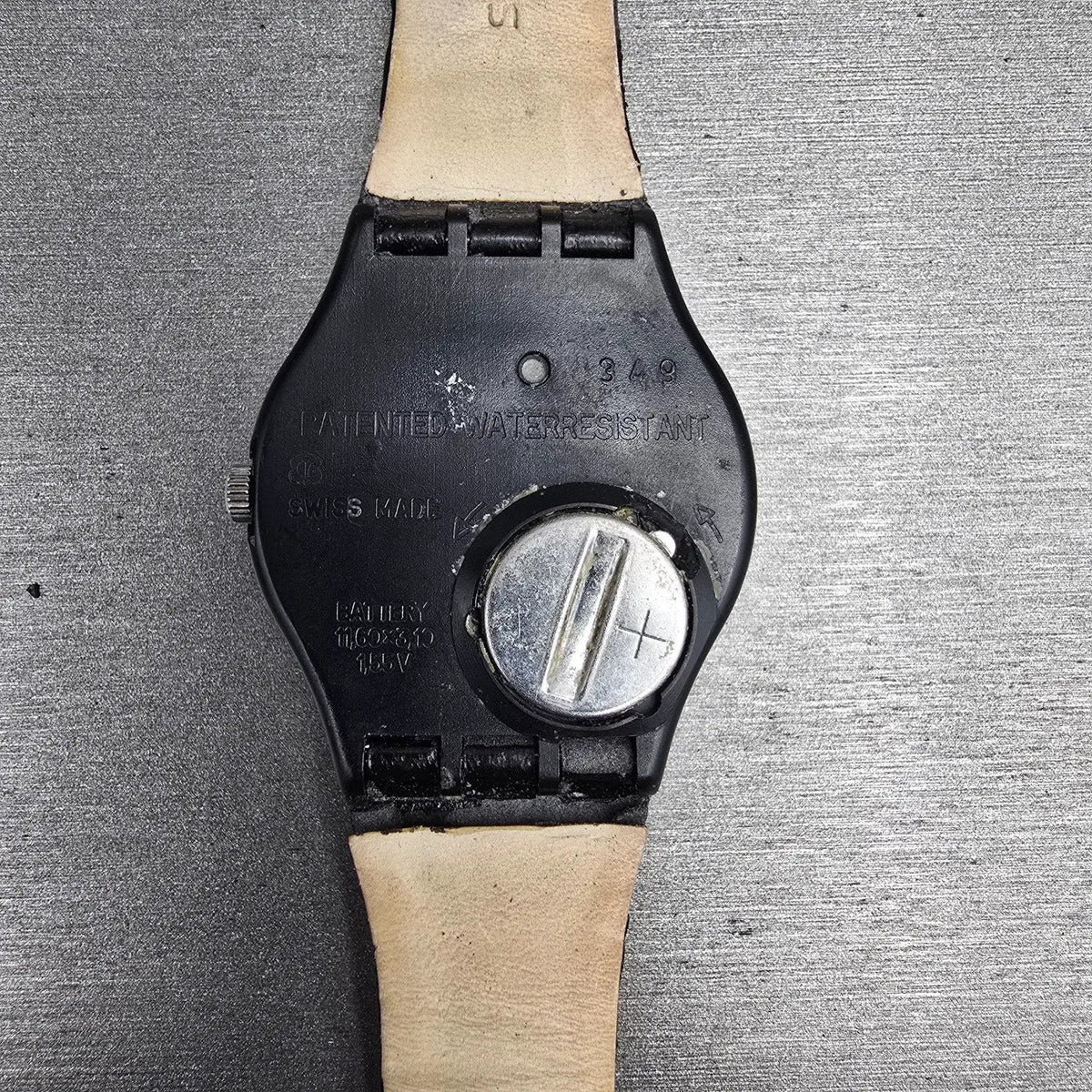 Swatch Enigmatic Love Watch Men 34mm White Dial Black Tone GB218 New Battery 238