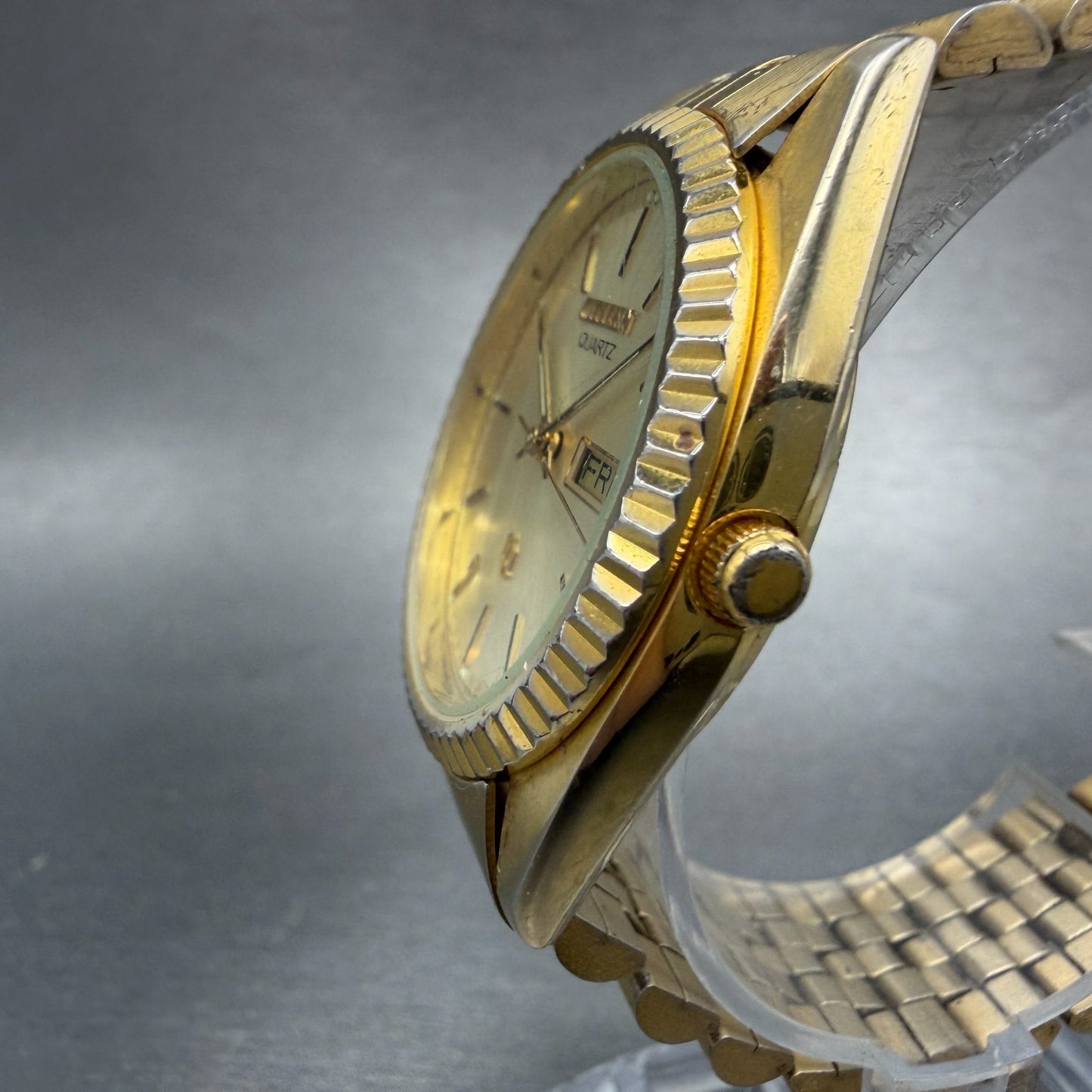 Citizen CQ President Watch Men 35mm Gold Dial Gold Tone Daydate 6101-915224 PART3