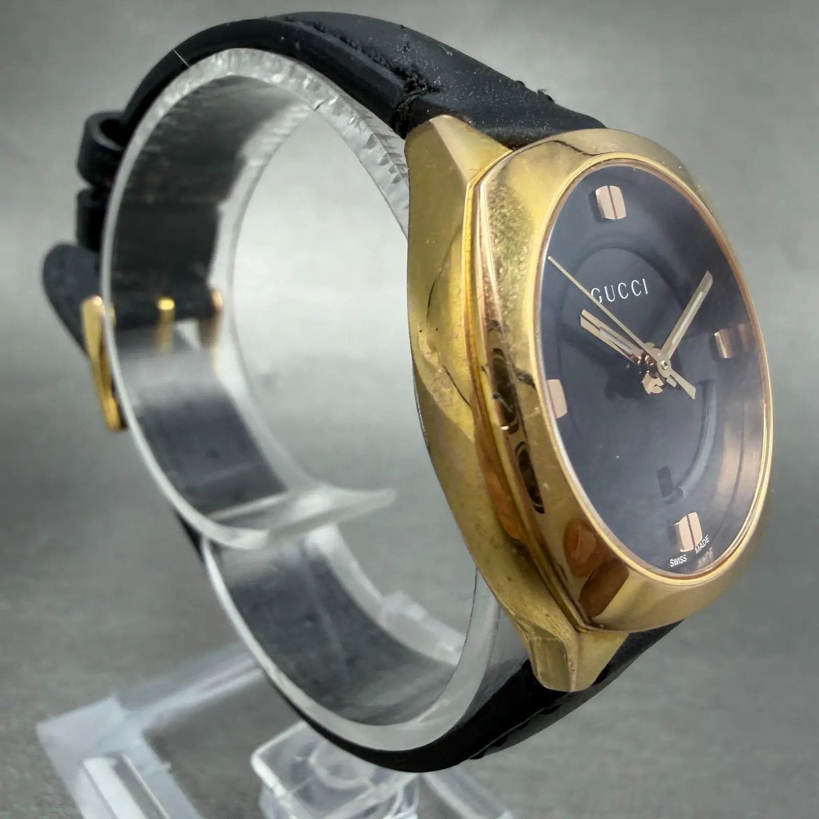 Gucci 142.5 Watch Women 29mm Black Dial Rose Gold Tone Date RoundNew battery3