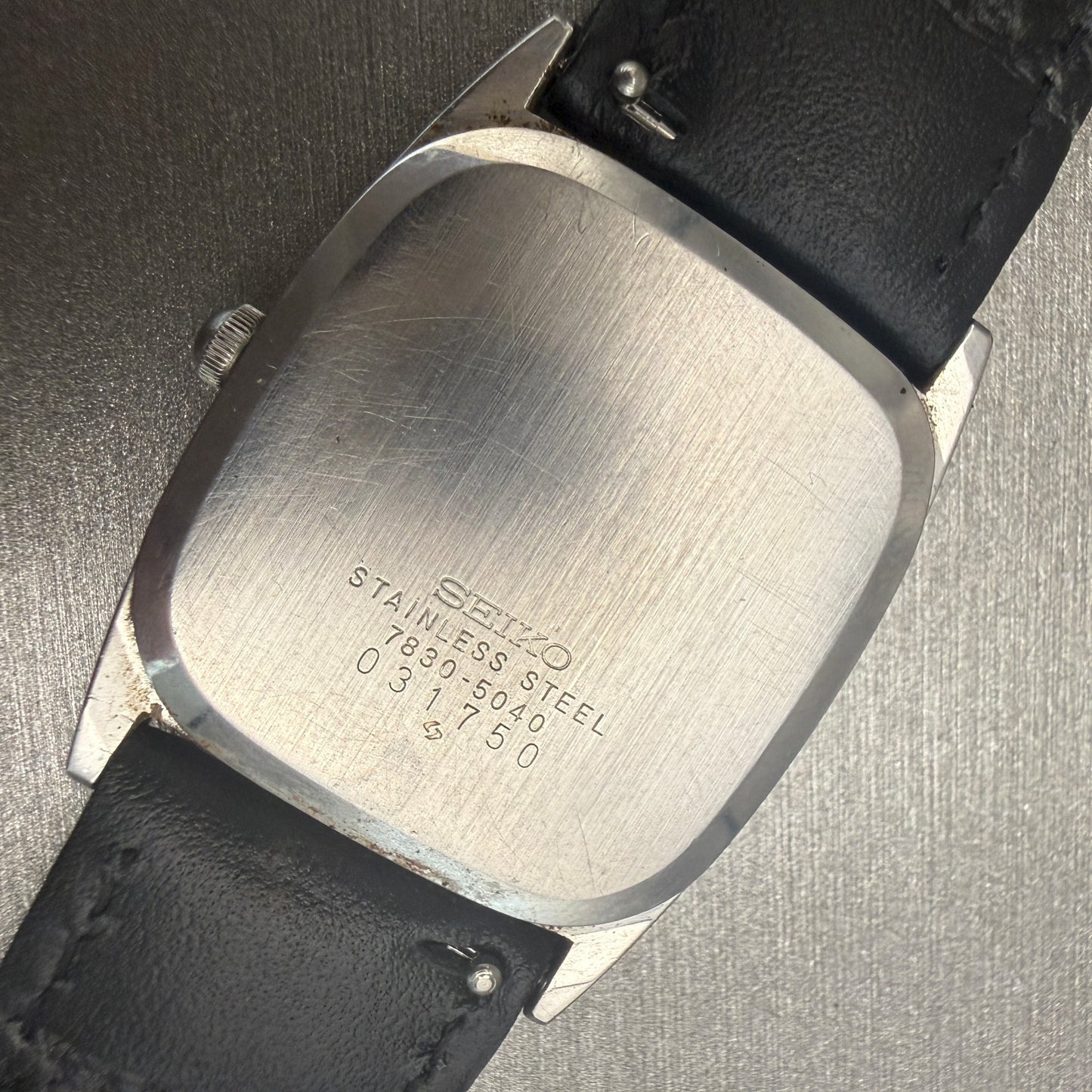 Seiko Watch Men 28mm Black Dial Silver Tone Rectange 7830-5040 New Battery10