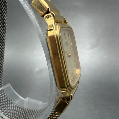 Seiko Tank Watch Women 20mm Champagne Dial Gold Tone 7321-5270 New Battery3