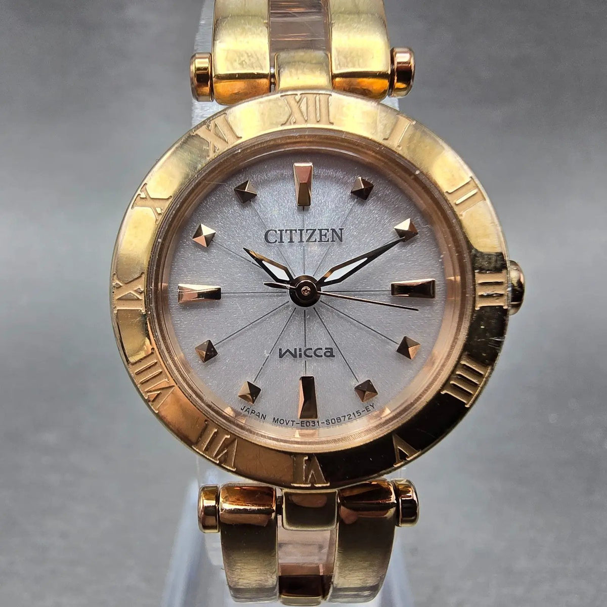Citizen Wicca Watch Women 24mm White Dial Rose Gold Tone Date Solar Round Runs0