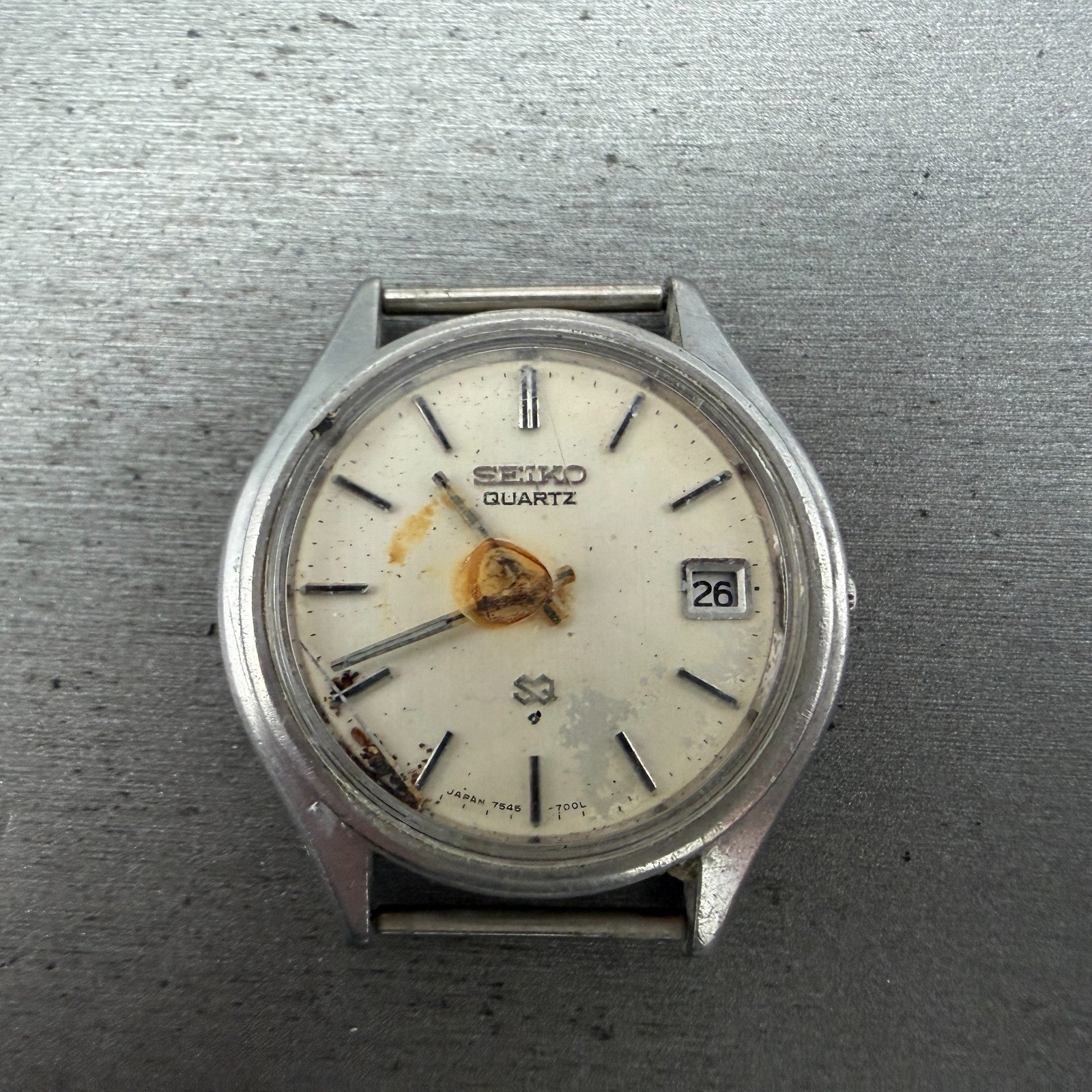 Seiko SQ Watch Men 37mm White Dial Silver Tone Date Round 7546-7009 PARTS0