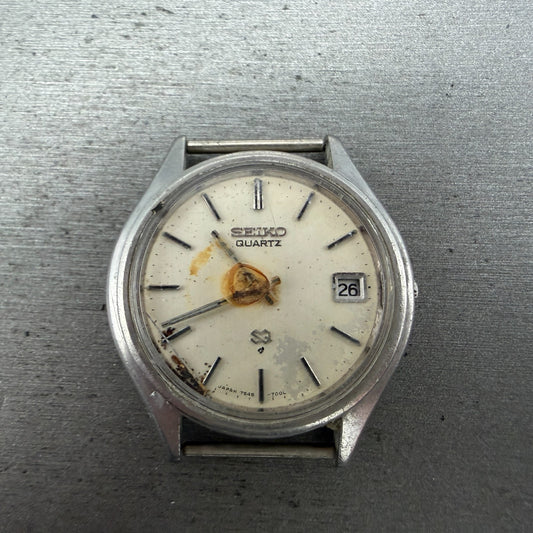 Seiko SQ Watch Men 37mm White Dial Silver Tone Date Round 7546-7009 PARTS0