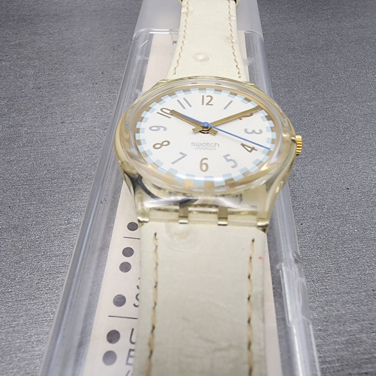 Swatch Cool Fred Watch Men 34mm White Dial Clear Case Round GK150 New Battery3