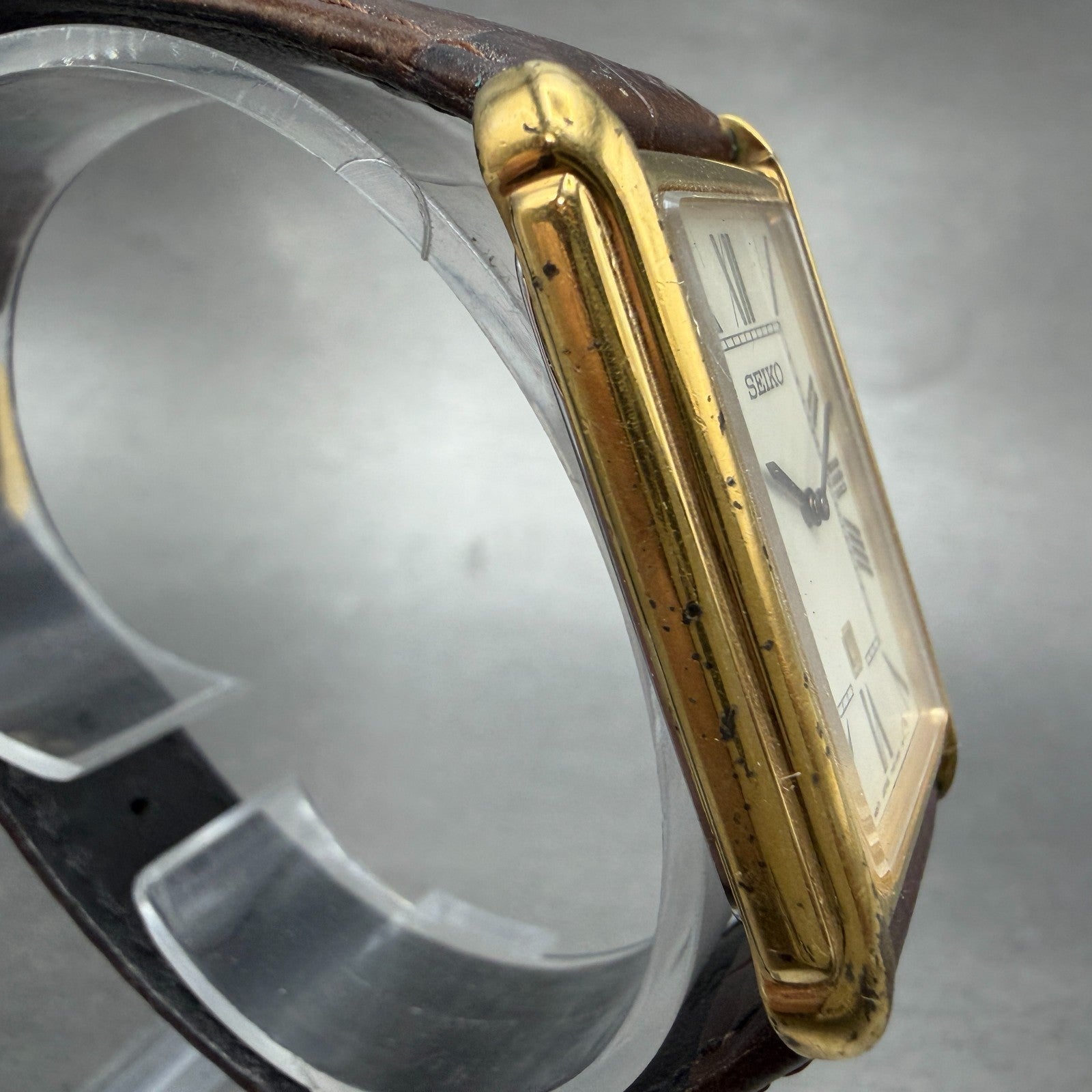Seiko Tank Watch Men 26mm White Dial Gold Tone Date 7N89-0AD0 New Battery VTG3
