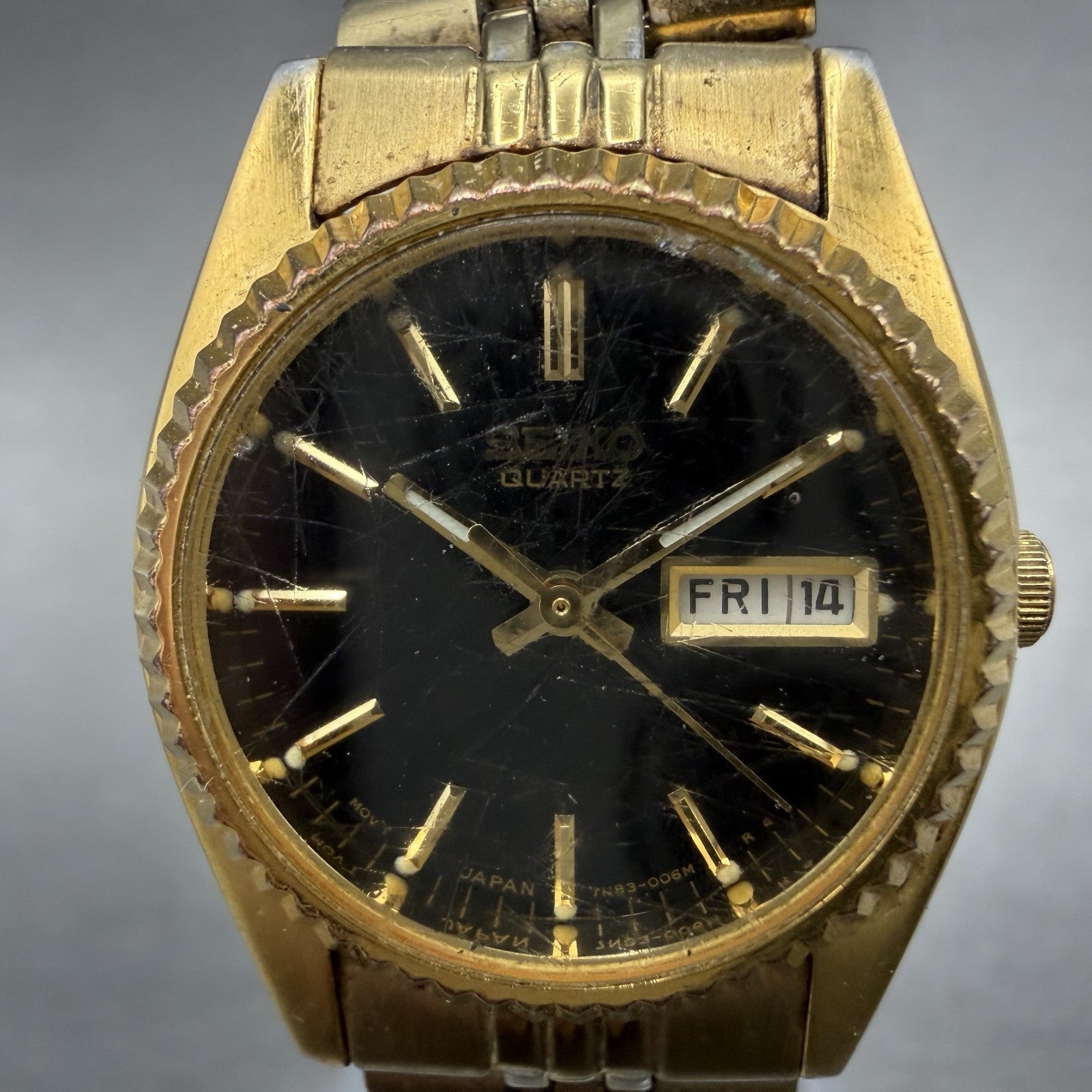 Seiko Watch Women 24mm Black Tone Gold Tone Daydate Round 7N83-0041 New Batt PO91