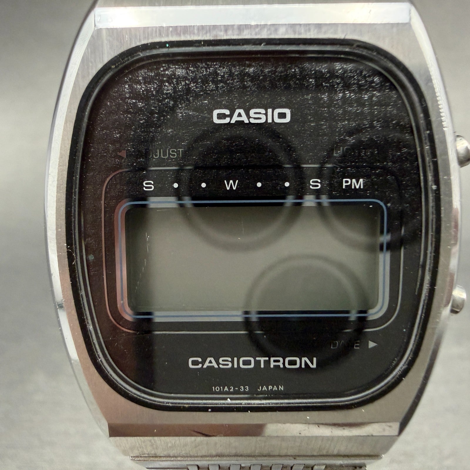 Casio Casiotron Watch Men 32mm Digital Daydate Oval 49CS-35 Vintage PARTS2