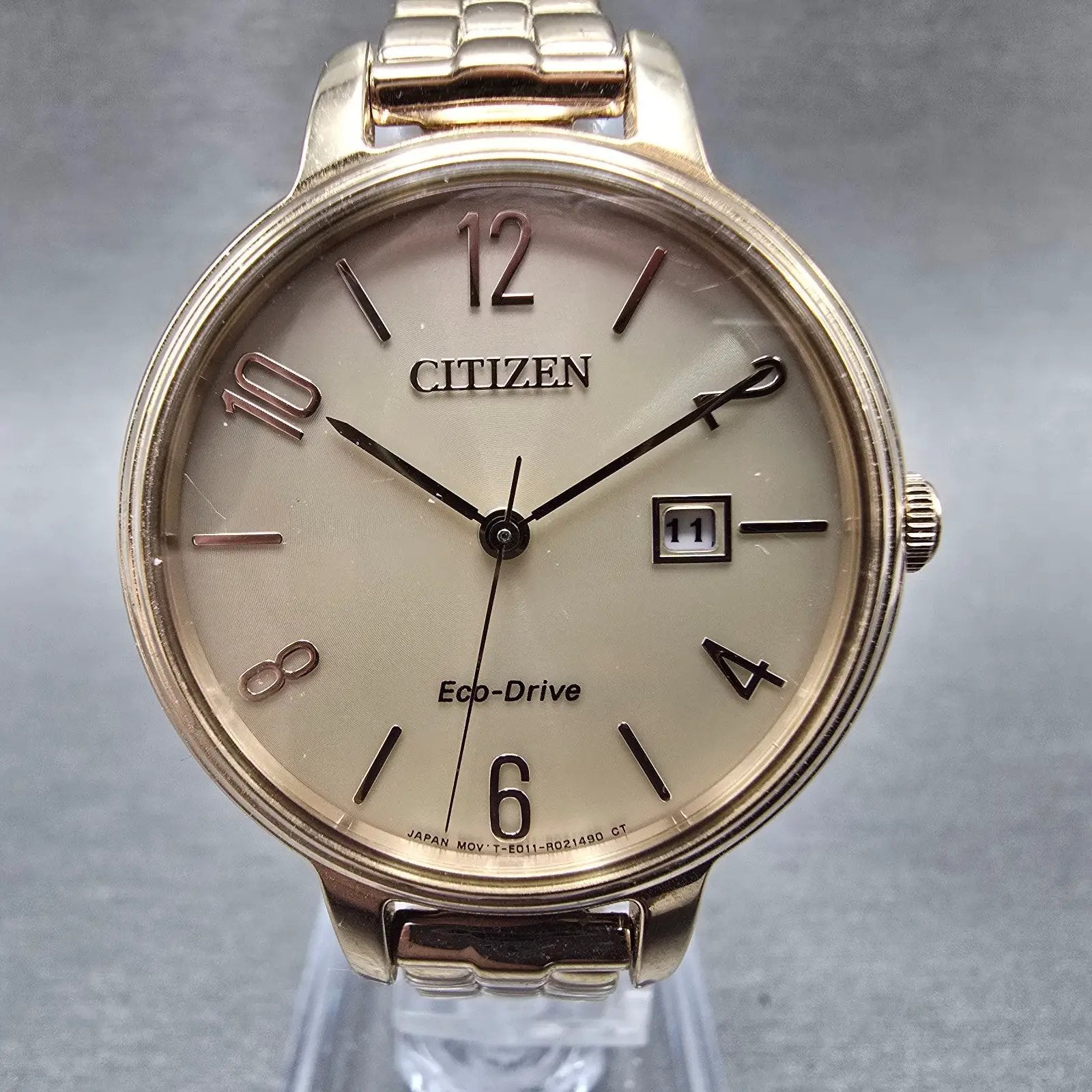 Citizen Eco-Drive Watch Women 31mm Beige Dial Rose Gold Tone Date Round Runs0