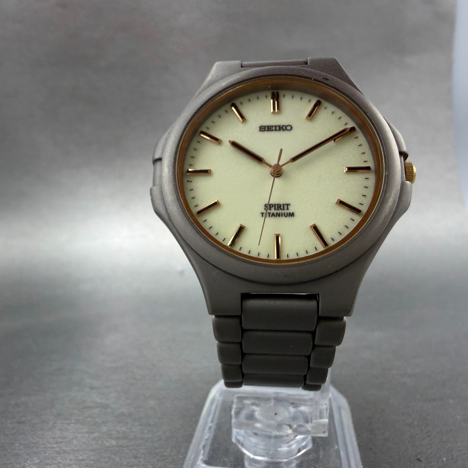 Seiko Spirit Watch Men 35mm Luminous Dial Titanium Round 7N01-7100 New Battery5