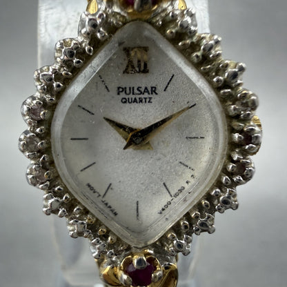 Seiko Pulsar Watch Women 17mm Silver Dial Gold Tone V400L167A New Battery1