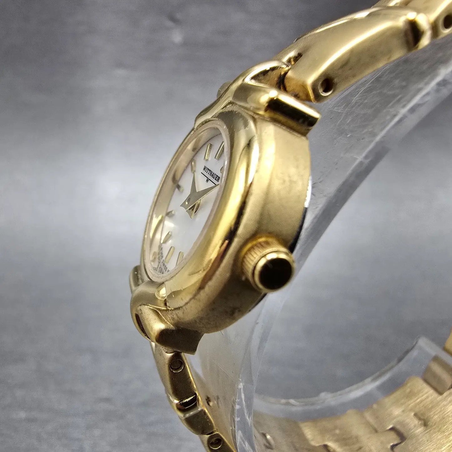 Wittnauer Watch Women 19mm MOP Dial Gold Tone Round RL8368 0751 New Batttery2