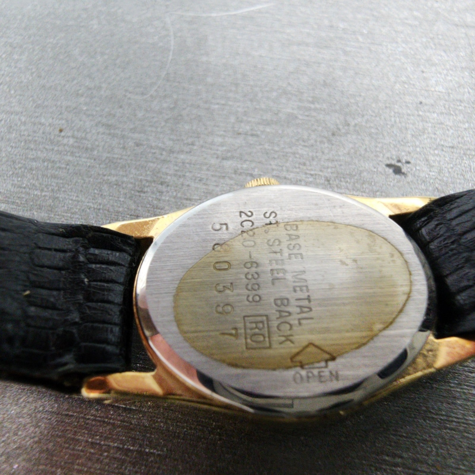 Seiko Watch Women 16mm Black Dial Gold Tone Oval 2c206399 New Battery9