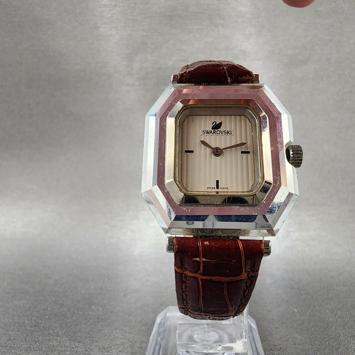Swarovski Watch Women 30mm White Dial Silver Tone Octagon Crystal New Battery5